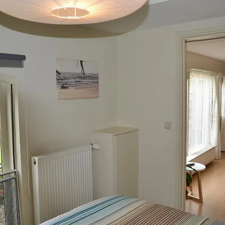 Troelstrastraat Apartman *