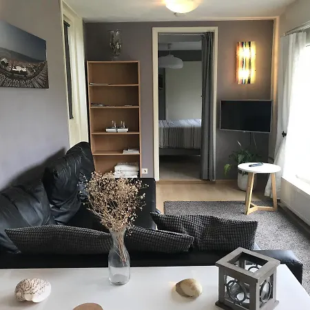 Lägenhet Troelstrastraat *
